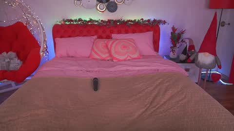 Susie online show from 01-14-25, 09:09