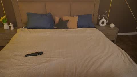 Susie online show from 09-28-25, 07:52