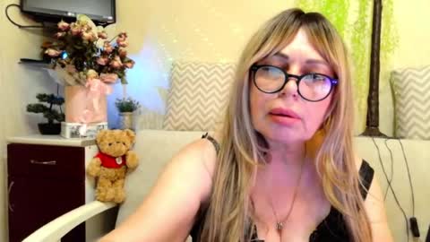 Snapshot of susiexnoreen chatting on 06-27-26, 12:55 SusiexNoreen online show from 06-27-26, 12:55