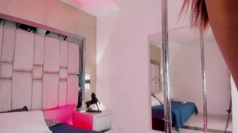  susi  online show from 04-13-26, 08:36