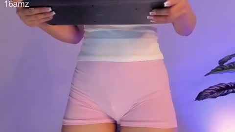  susi  online show from 07-10-26, 08:44