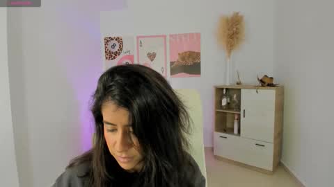 Sussan Monroe online show from 02-22-26, 10:14