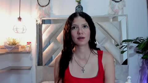 Snapshot of sussana_wild chatting on 05-13-26, 12:41 Sussana online show from 05-13-26, 12:41