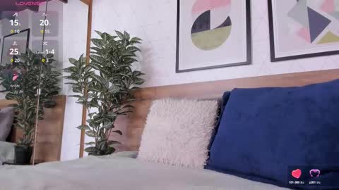 Snapshot of sussanalee chatting on 02-27-25, 03:05 Your Squirt queen online show from 02-27-25, 03:05