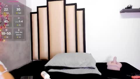 sussanmilf  online show from 10-17-25, 10:51