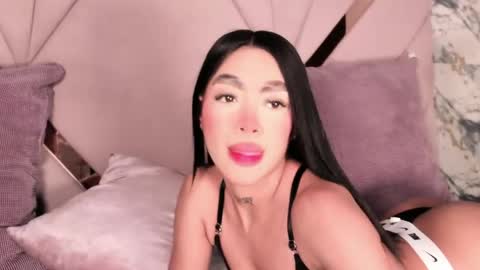 Sussie Tompsom online show from 04-23-26, 03:19