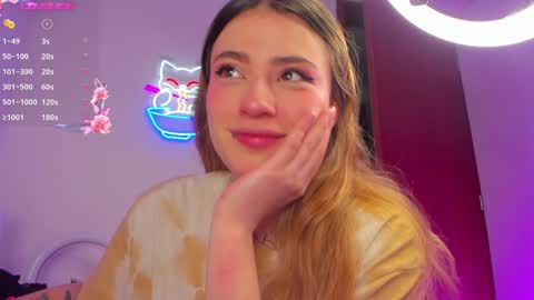 Susy  online show from 01-13-25, 02:18