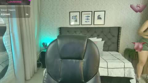   online show from 12-06-24, 07:01