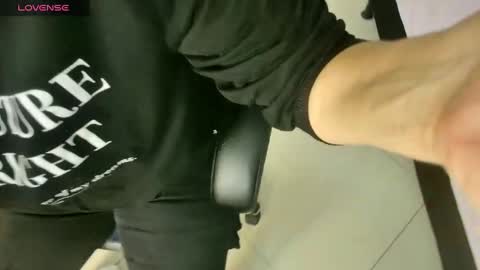   online show from 12-31-24, 12:15