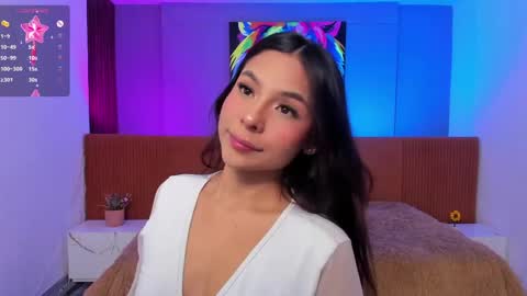 sussy_sweet4u online show from 05-18-26, 10:54