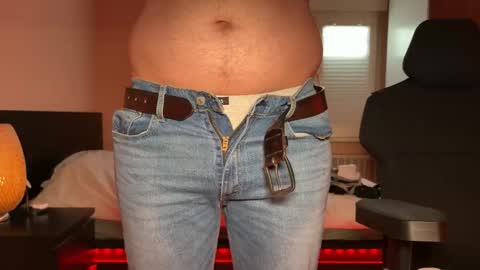 sutlac90 online show from 11-02-25, 01:57