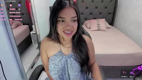 S U Z E T  online show from 09-24-25, 07:28