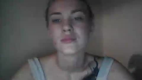 Snapshot of suzie_jenny chatting on 07-02-26, 08:04 Suzie Jenny online show from 07-02-26, 08:04