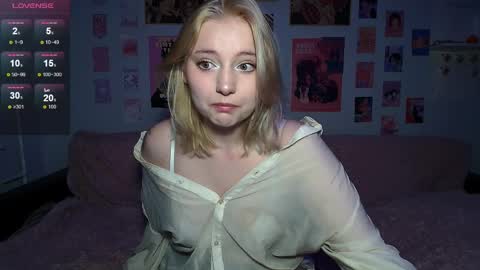 Snapshot of sw_k1ra chatting on 04-06-26, 05:25 Kira online show from 04-06-26, 05:25