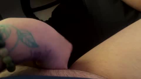 Snapshot of swallowme2121 chatting on 12-14-24, 05:40 Swallow me online show from 12-14-24, 05:40