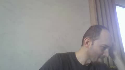 Snapshot of swarogpl chatting on 02-24-25, 11:43 swarogpl online show from 02-24-25, 11:43