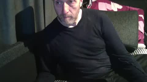 ArnSwart online show from 02-15-26, 03:20