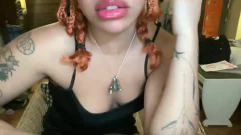 Snapshot of sweeetg1rl chatting on 02-07-26, 04:16 june online show from 02-07-26, 04:16