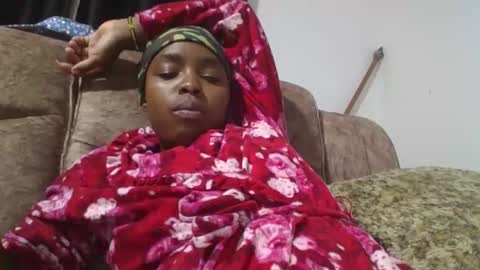 sweerie20 online show from 12-16-25, 08:25