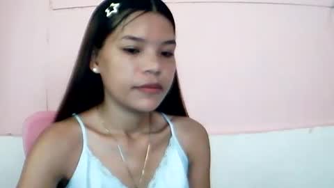 Snapshot of sweet01pinay chatting on 06-23-26, 05:16 sweet01pinay online show from 06-23-26, 05:16
