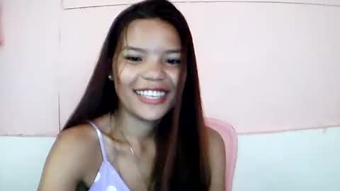 Snapshot of sweet01pinay chatting on 07-09-26, 11:42 sweet01pinay online show from 07-09-26, 11:42
