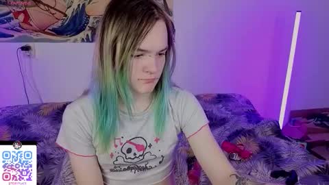 Snapshot of sweet4t chatting on 12-18-25, 04:18 Haeyang Torry online show from 12-18-25, 04:18