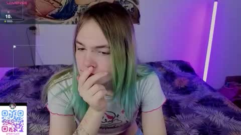 Snapshot of sweet4t chatting on 12-22-25, 06:21 Haeyang Torry online show from 12-22-25, 06:21