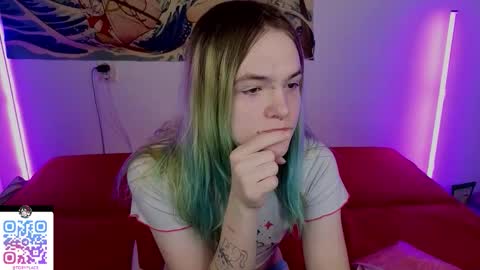 Snapshot of sweet4t chatting on 12-23-25, 01:36 Haeyang Torry online show from 12-23-25, 01:36