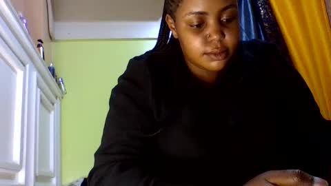 Snapshot of sweet52537 chatting on 08-06-26, 05:59 sweet52537 online show from 08-06-26, 05:59