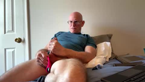 Zeppelin man online show from 04-18-26, 04:11