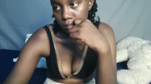 sweet69berry online show from 12-18-25, 09:48