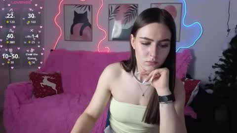 Snapshot of sweet__lollys chatting on 02-11-26, 08:41 Lollys online show from 02-11-26, 08:41