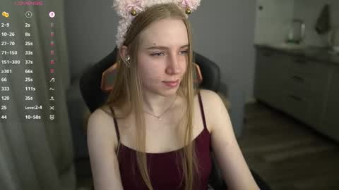 Snapshot of sweet__michelle chatting on 04-13-26, 04:45 Michelle online show from 04-13-26, 04:45