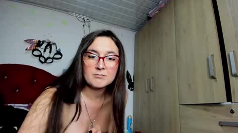 sweet__suck69bitch online show from 01-01-25, 12:53
