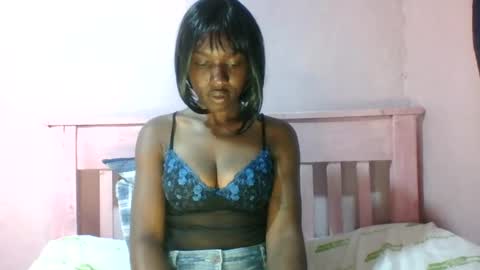 Snapshot of sweet_aaliya chatting on 06-15-26, 05:15 Aaliya online show from 06-15-26, 05:15