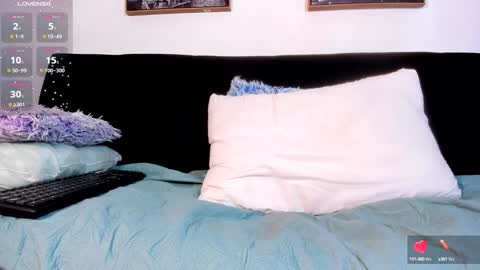 Snapshot of sweet_alessandro1 chatting on 01-19-25, 12:49 alessandre online show from 01-19-25, 12:49