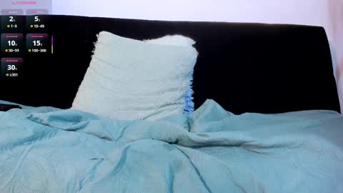 Snapshot of sweet_alessandro1 chatting on 03-09-25, 03:16 alessandre online show from 03-09-25, 03:16