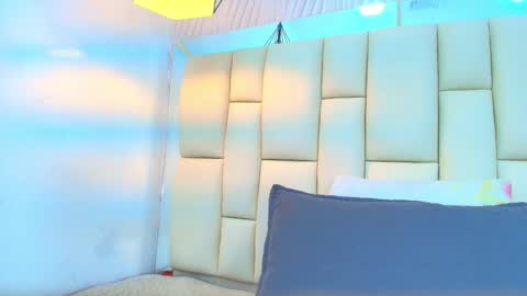 Snapshot of sweet_amye chatting on 10-07-25, 07:11 Amye online show from 10-07-25, 07:11