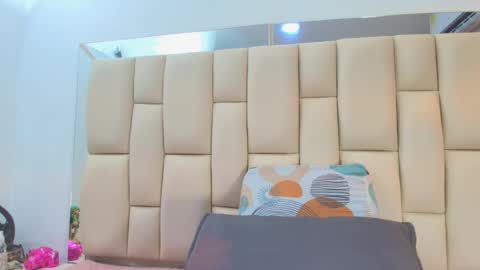 Snapshot of sweet_amye chatting on 11-25-25, 07:47 Amye online show from 11-25-25, 07:47