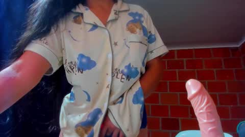 sweet and hot alaia online show from 02-04-26, 07:25