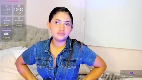 Asheley online show from 12-17-25, 03:23