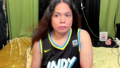 izza  izzasweet online show from 05-15-26, 11:56