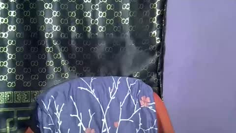 Snapshot of sweet_baby27 chatting on 10-05-25, 09:02 sweet baby online show from 10-05-25, 09:02