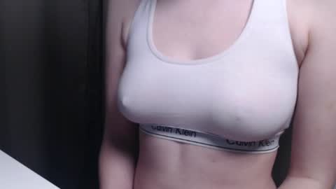 Kate and Erica online show from 01-08-25, 03:07