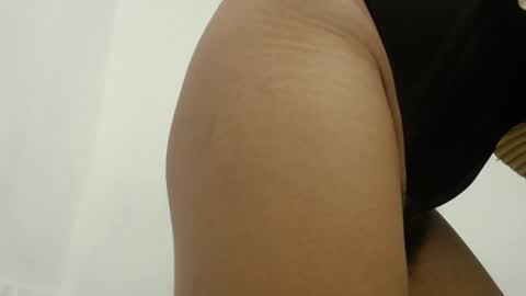 Snapshot of sweet_barbiiee chatting on 02-26-25, 03:21 Barbara online show from 02-26-25, 03:21