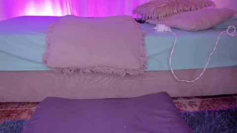 Snapshot of sweet_booty1 chatting on 02-11-25, 08:42 Chelsy online show from 02-11-25, 08:42