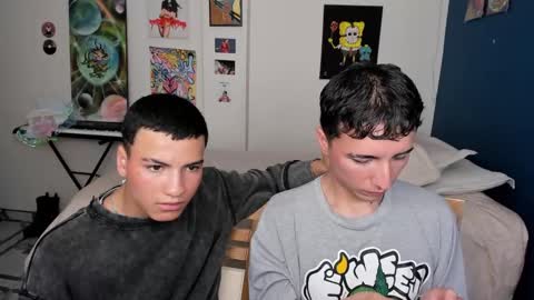 Snapshot of sweet_boys_xx chatting on 12-06-24, 04:17 CristianBrayan PVT OPEN online show from 12-06-24, 04:17