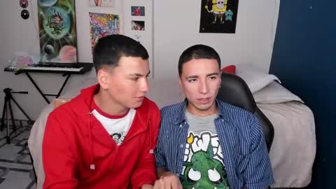 Snapshot of sweet_boys_xx chatting on 12-14-24, 11:50 CristianBrayan PVT OPEN online show from 12-14-24, 11:50