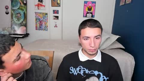 Snapshot of sweet_boys_xx chatting on 01-08-25, 02:56 CristianBrayan PVT OPEN online show from 01-08-25, 02:56