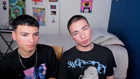 Snapshot of sweet_boys_xx chatting on 01-16-25, 02:30 CristianBrayan PVT OPEN online show from 01-16-25, 02:30